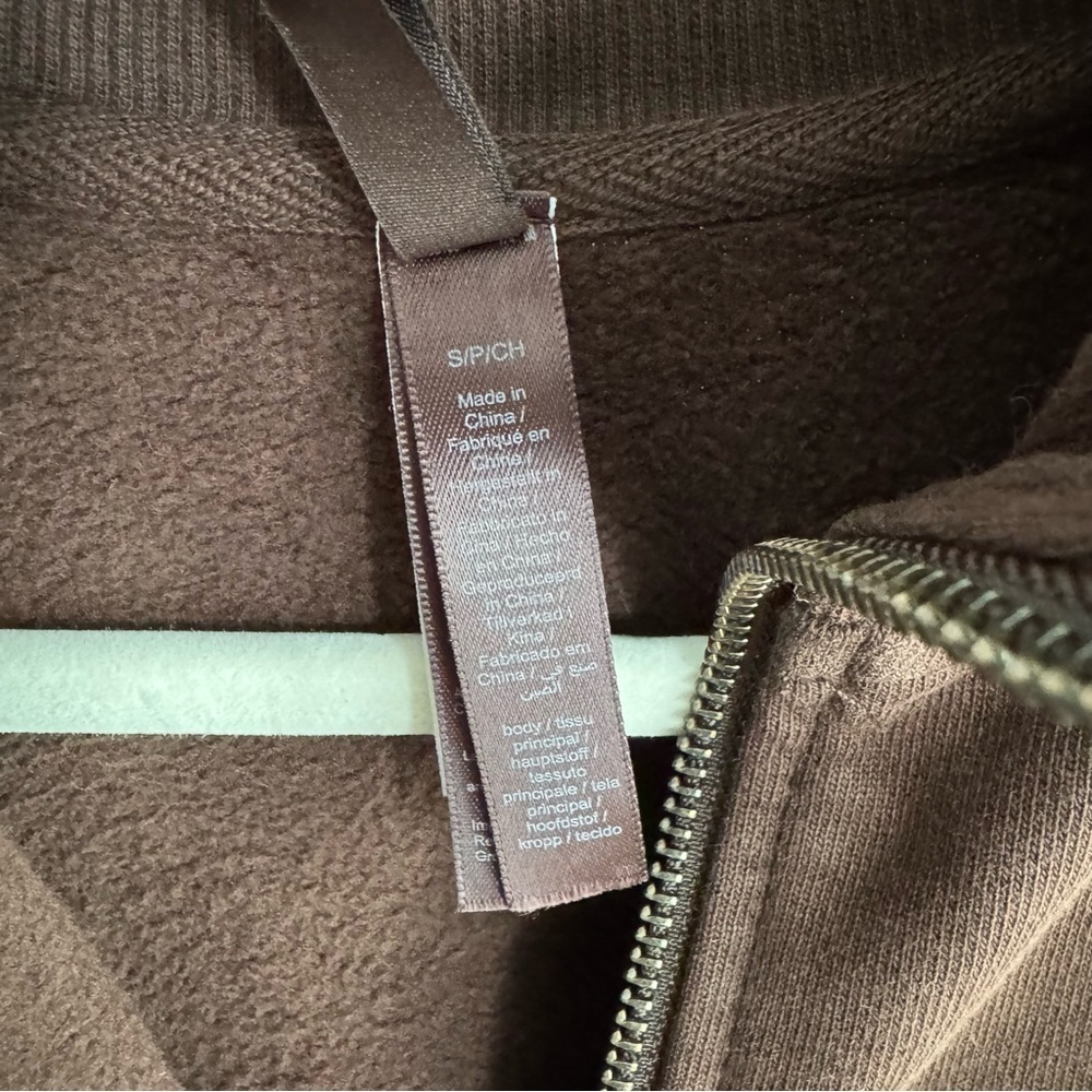 NWT Skims Boyfriend Fleece Espresso Brown Half-Zip Pullover Sweatshirt Small - Picture 8 of 8